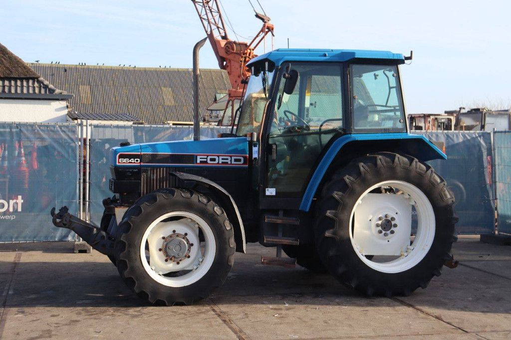 Traktor Ford 6640SL Diesel 64kW 1995