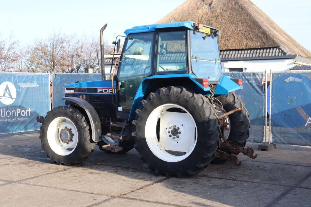 Traktor Ford 6640SL Diesel 64kW 1995