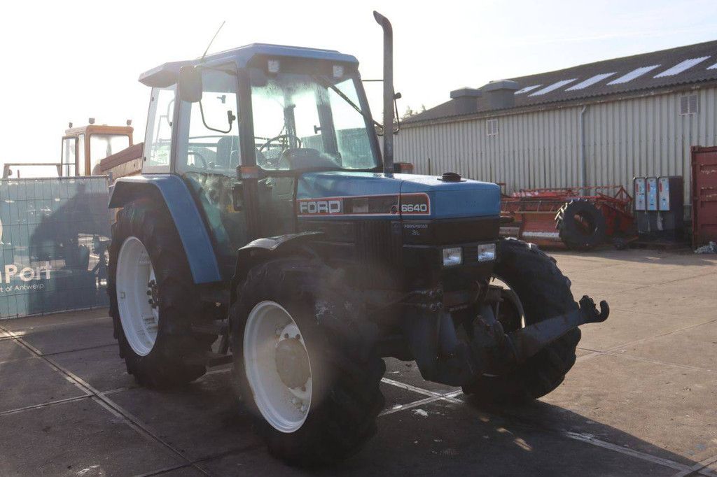 Traktor Ford 6640SL Diesel 64kW 1995