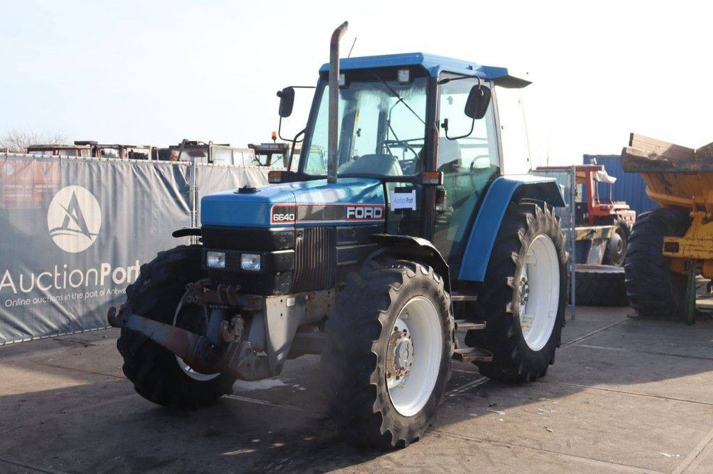 Traktor Ford 6640SL Diesel 64kW 1995