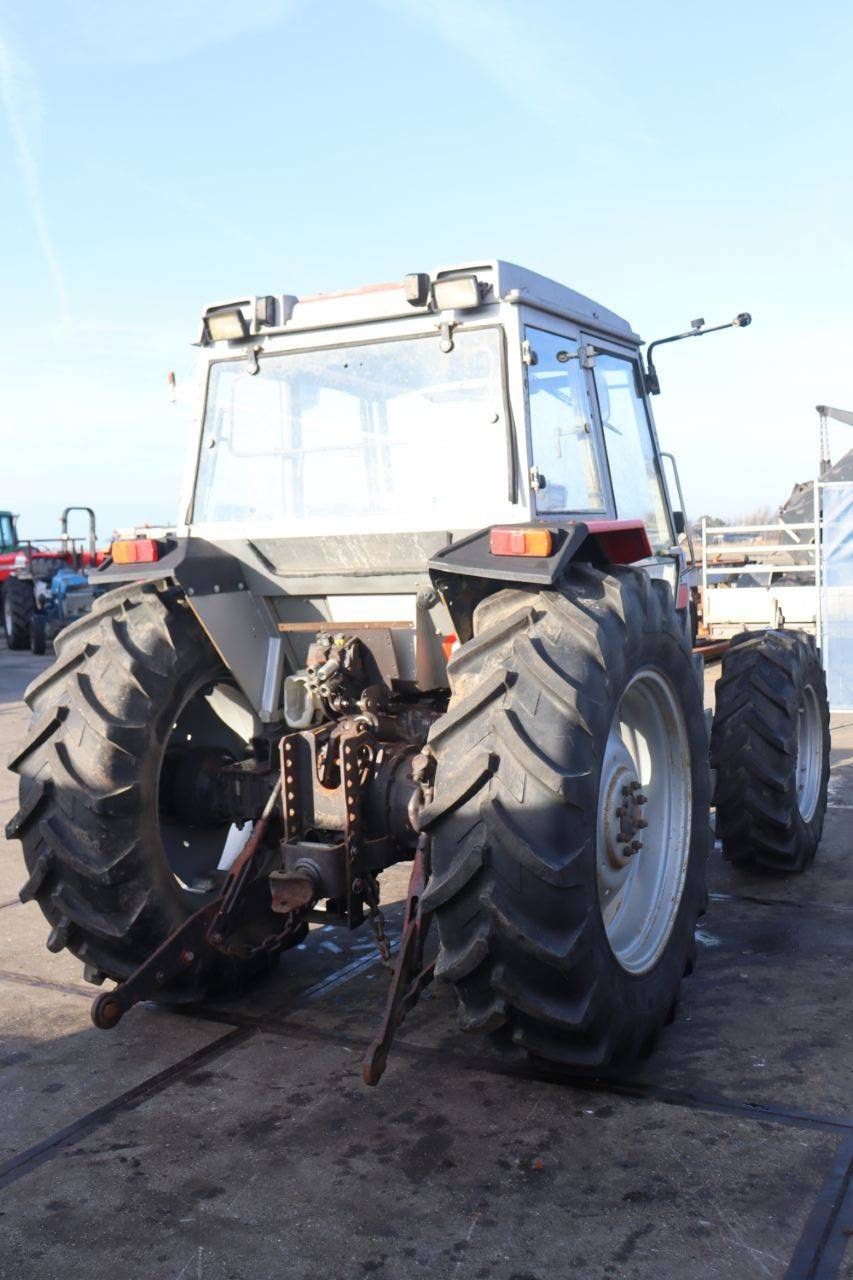 Traktor Massey Ferguson 390 Diesel 60kW (Marge)