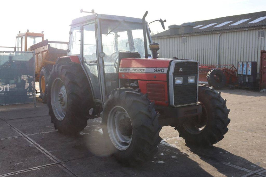 Traktor Massey Ferguson 390 Diesel 60kW (Marge)