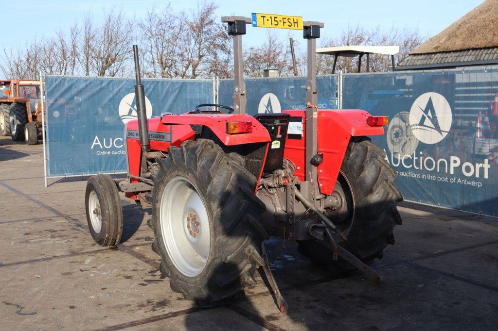 Mini-Traktor Massey Ferguson 245 Diesel 33kW 1978