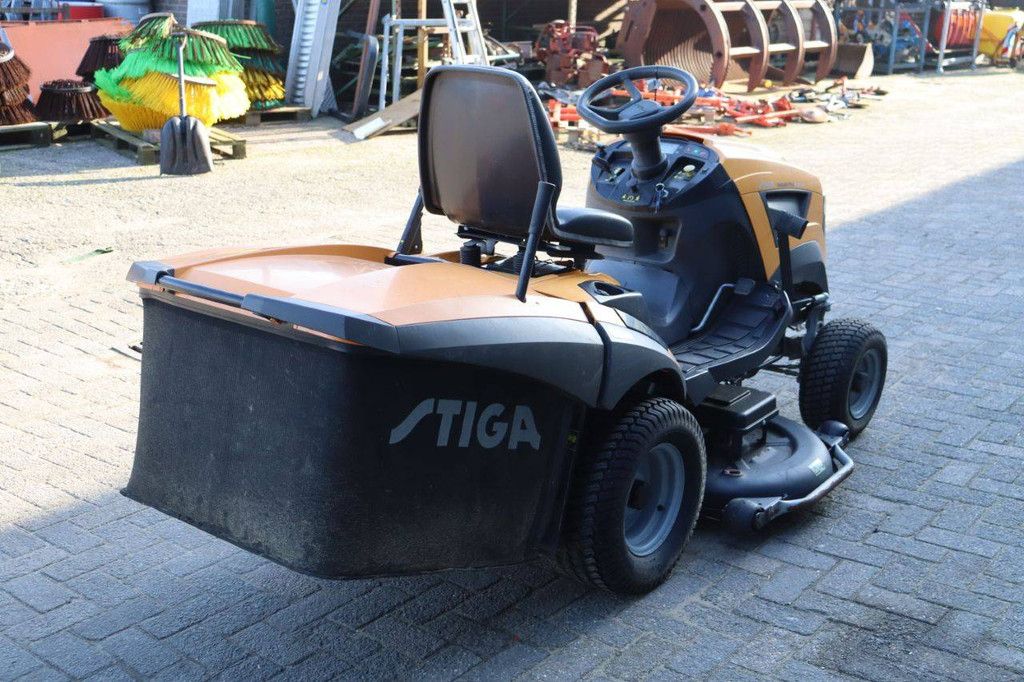 Aufsitzmäher Stiga Estate Pro 9122 XWS Benzin 13,5 kW (Marge)