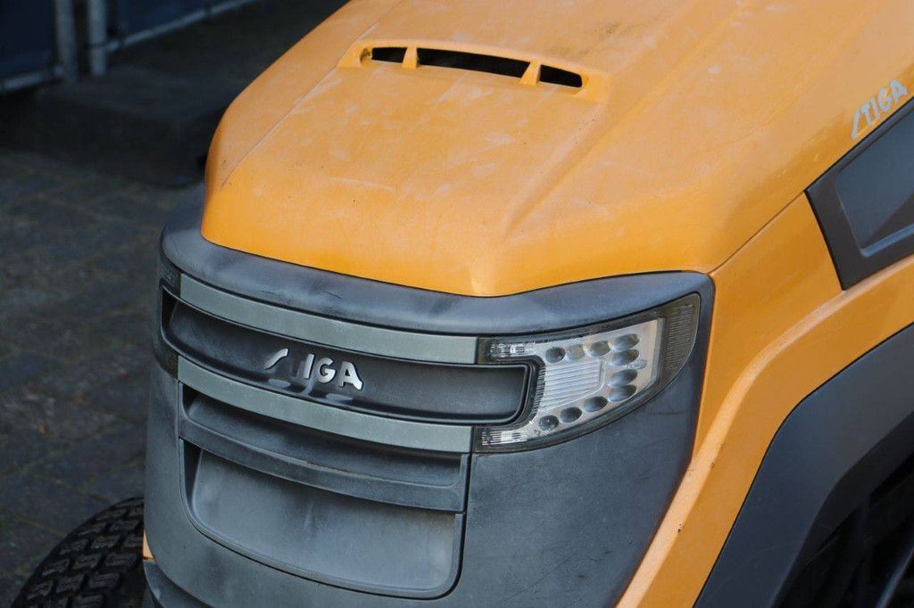 Aufsitzmäher Stiga Estate Pro 9122 XWS Benzin 13,5 kW (Marge)