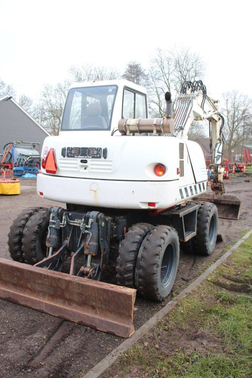 Wielgraafmachine Komatsu PW 95 Diesel 2004