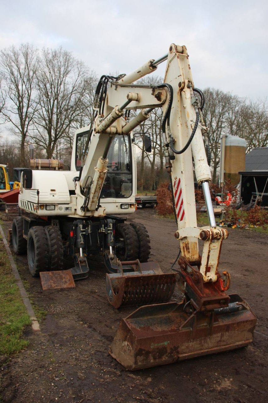 Wielgraafmachine Komatsu PW 95 Diesel 2004