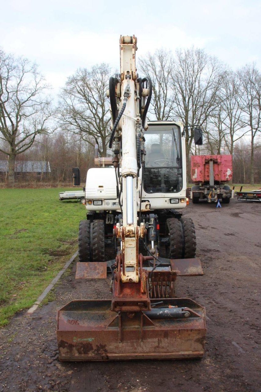 Wielgraafmachine Komatsu PW 95 Diesel 2004