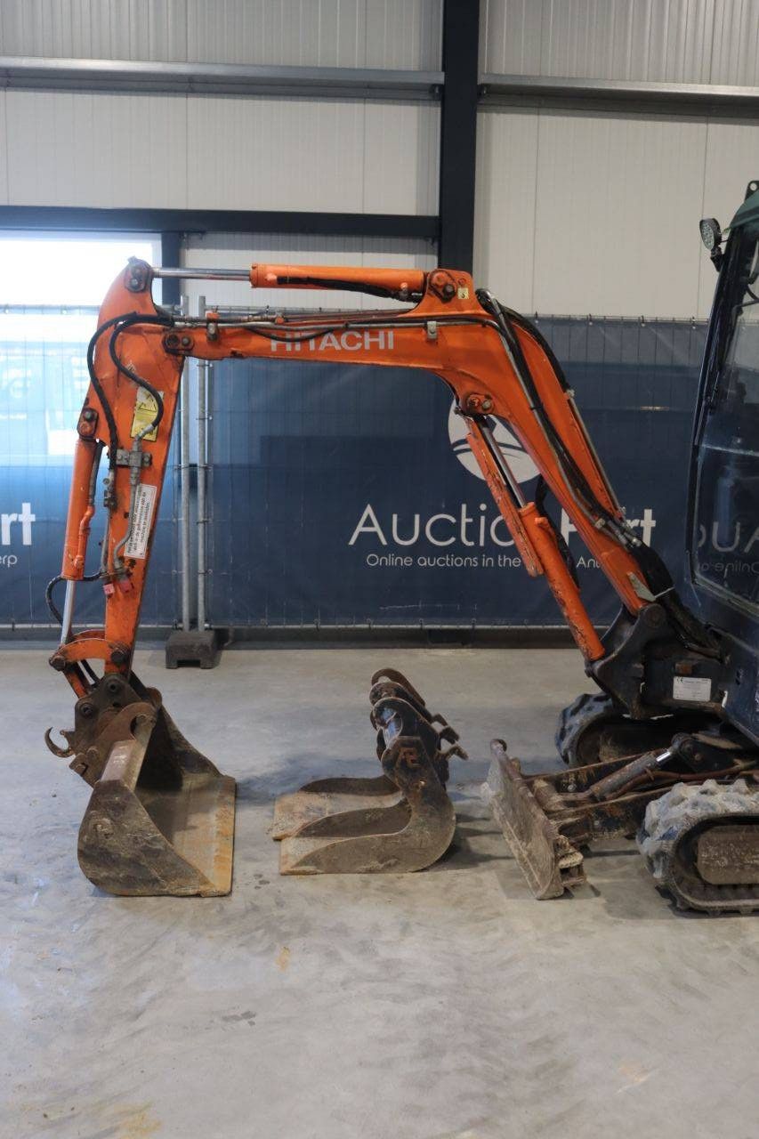 Minigraver Hitachi ZX18-3 CLR Diesel 10.7kW 2012