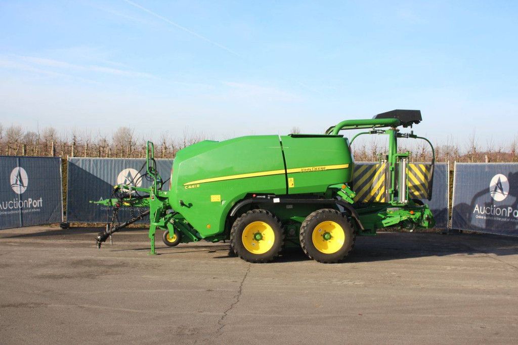 Ballenpresse John Deere C441R 2018