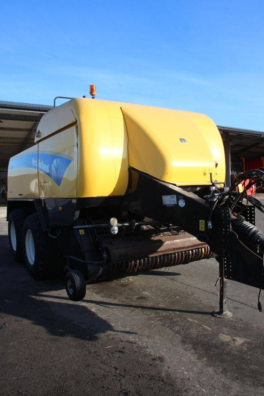 Ballenpresse New Holland BB9060 2011