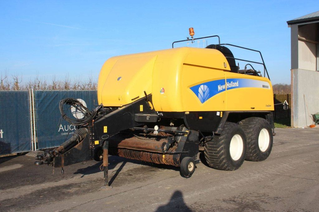 Ballenpresse New Holland BB9060 2011