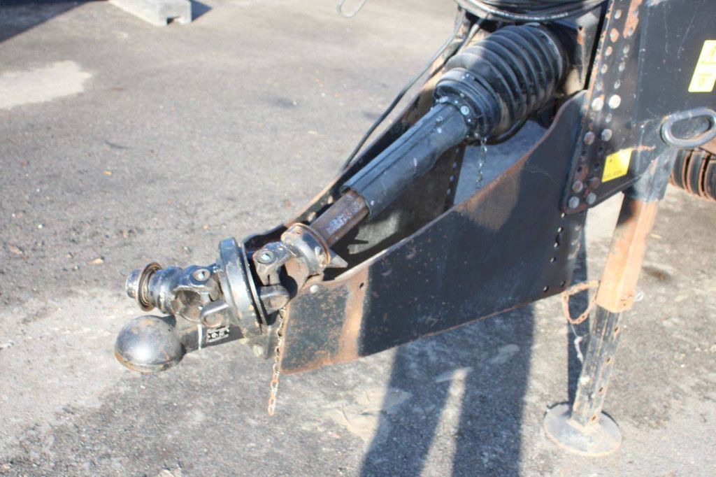 Ballenpresse New Holland BB9060 2011