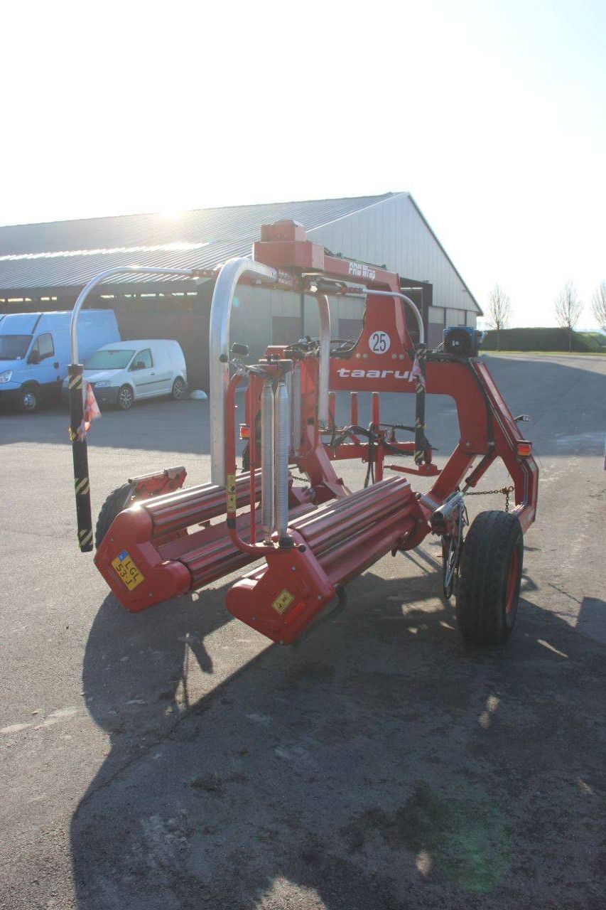 Ballenwickler Kverneland 7664 2007