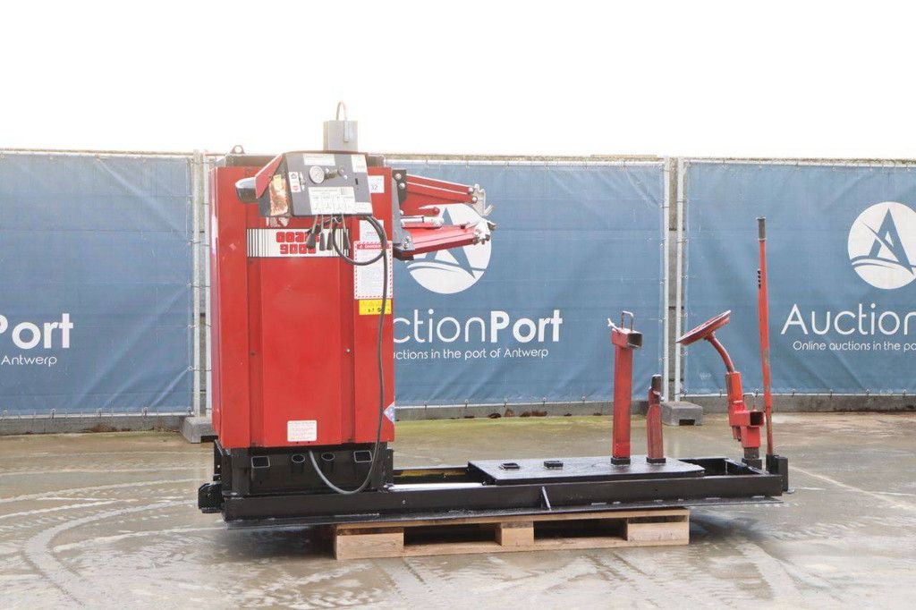 Tire changer Coats 9000