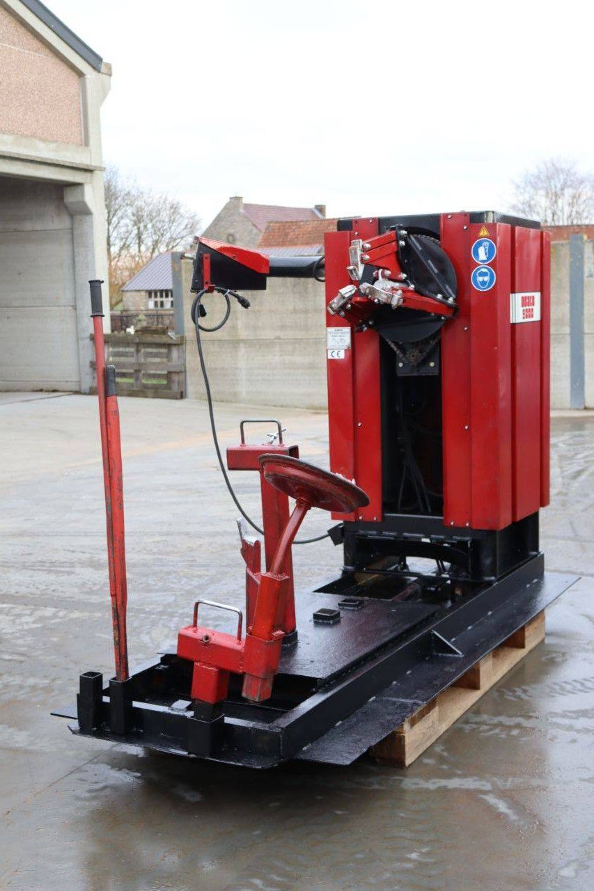 Tire changer Coats 9000