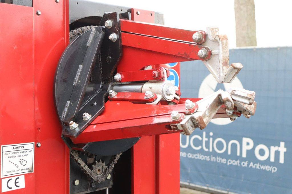 Tire changer Coats 9000