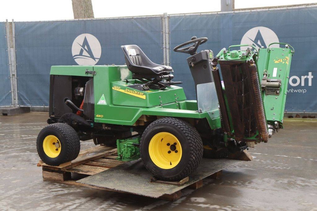 Aufsitzmäher John Deere 900 4WD Diesel 2005