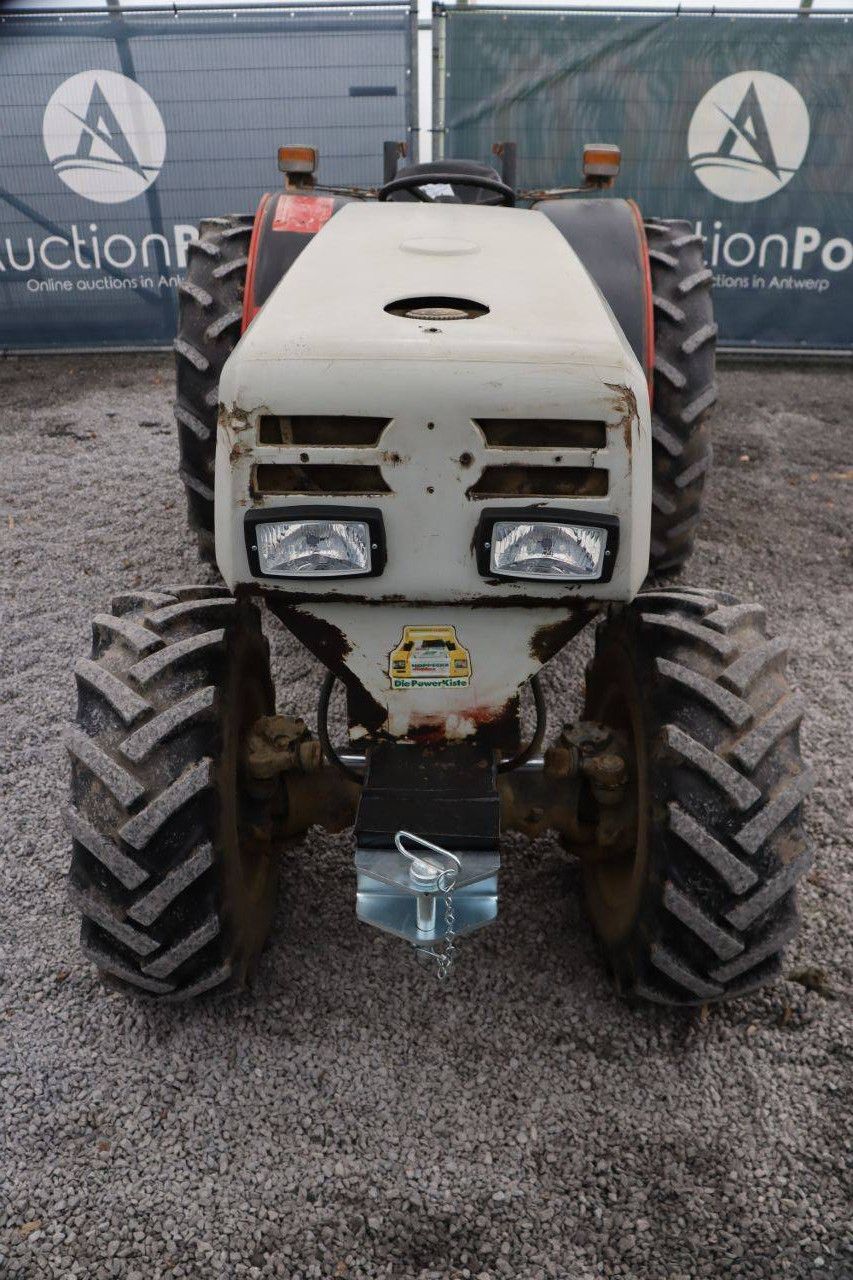 Smalspoor tractor Steyr 8075A Diesel 64pk (Marge)