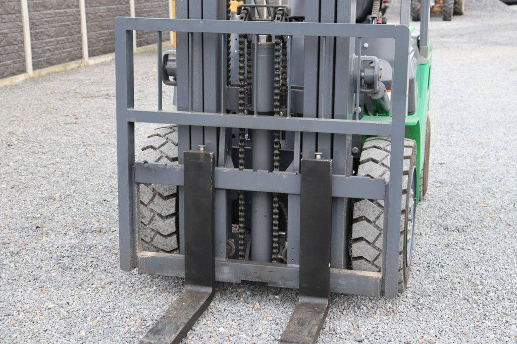 Gabelstapler FD30 Diesel 3000kg 4,5m 2024 Neu (Marge)