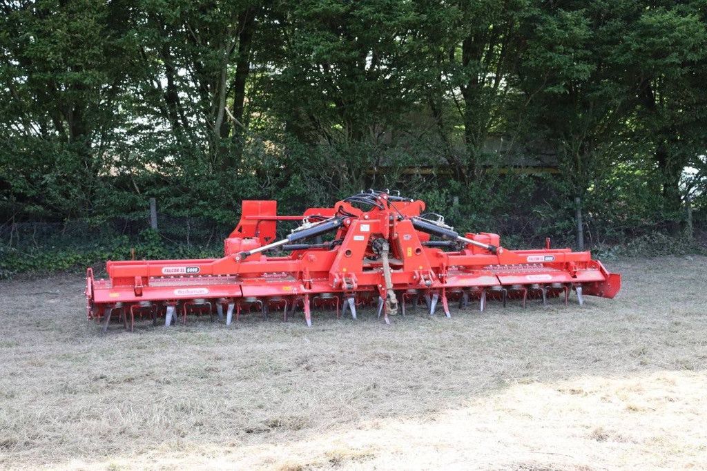 Vorführung der Kreiselegge Özduman Falcon 6000 2025