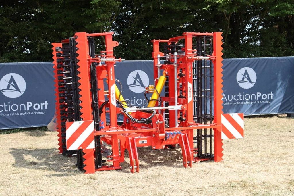 Seedbed preparer Özduman VIBCOM 4000 New