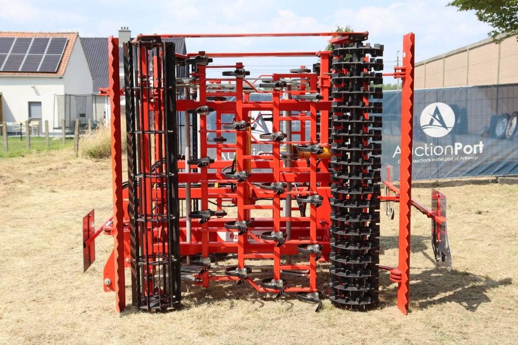 Seedbed preparer Özduman VIBCOM 4000 New