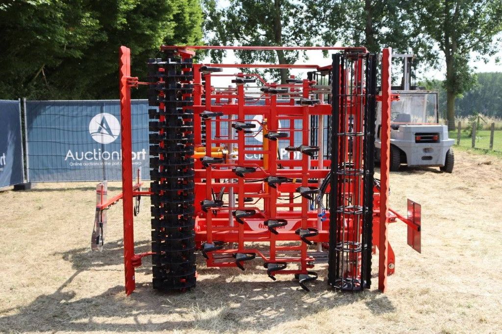 Seedbed preparer Özduman VIBCOM 4000 New