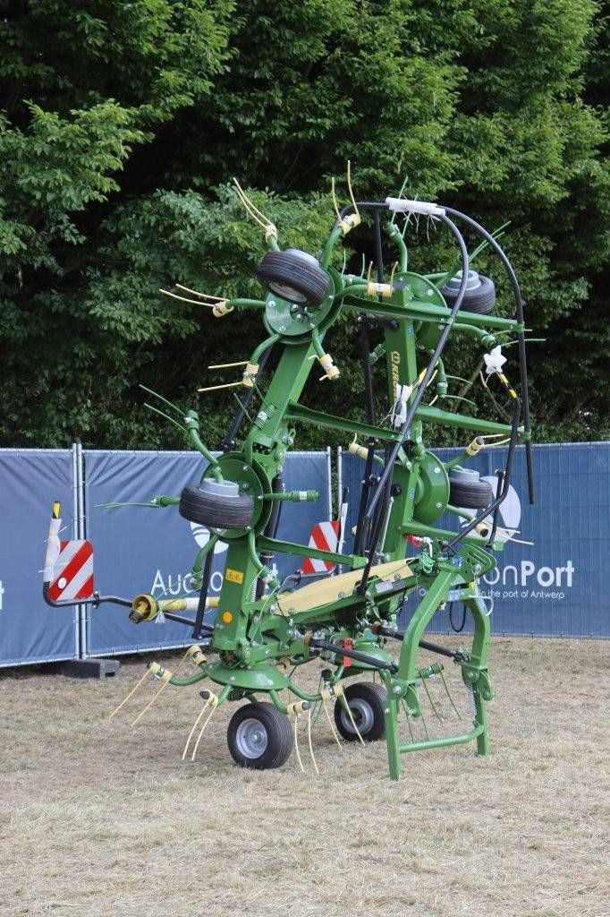 Hay tedder Krone Vendro 680 2025 New