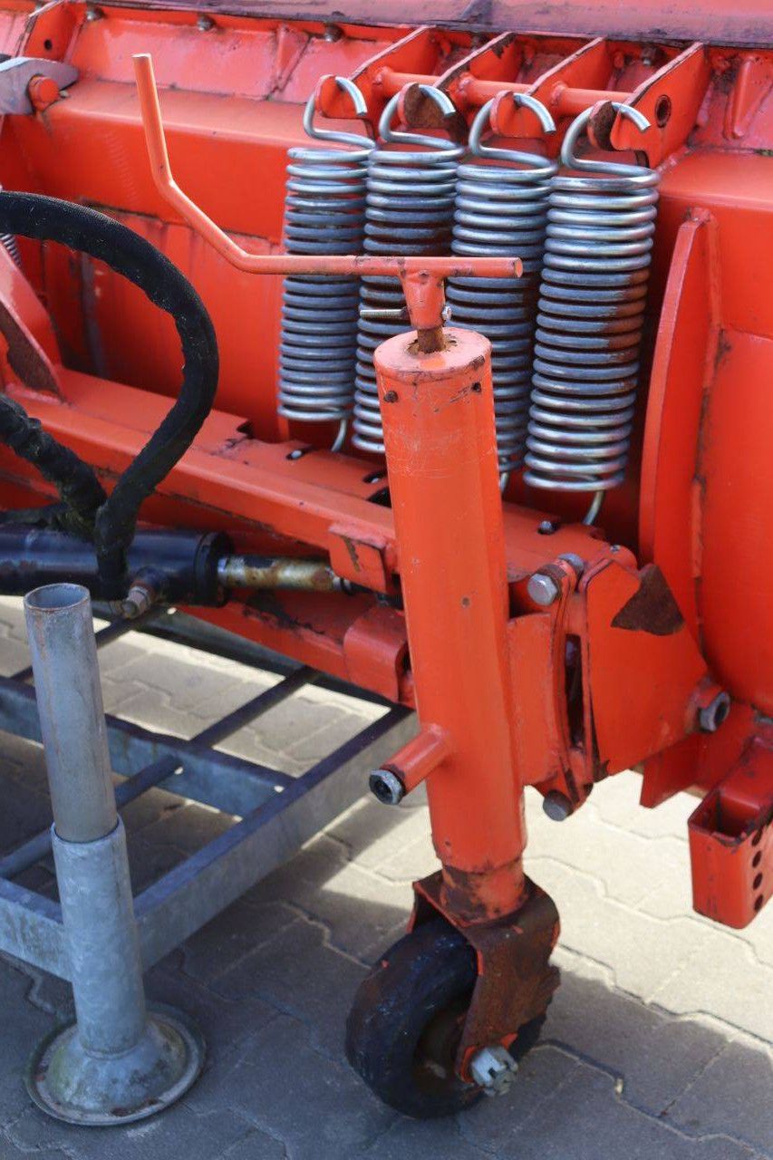 Schneepflug Boxer PU2600