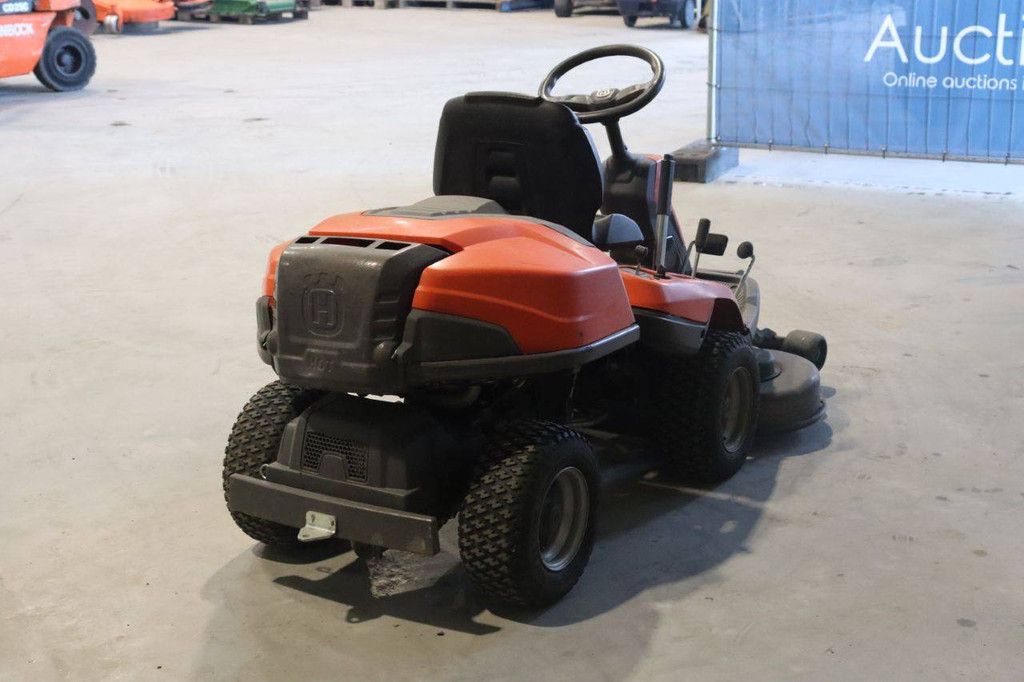 Husqvarna R216TAWD Benzin-Aufsitzmäher 9,7 kW 2019