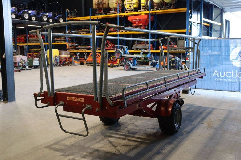 Anhängermontierte Hubarbeitsbühne Ditta-Seria DS-PI 2014