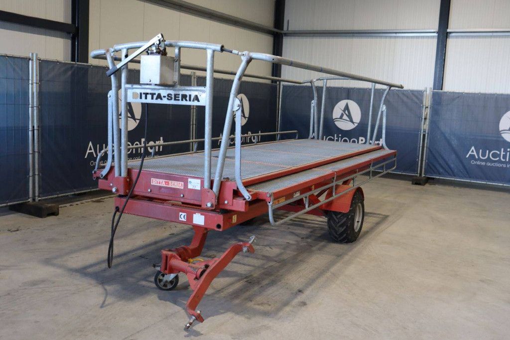 Anhängermontierte Hubarbeitsbühne Ditta-Seria DS-PI 2014