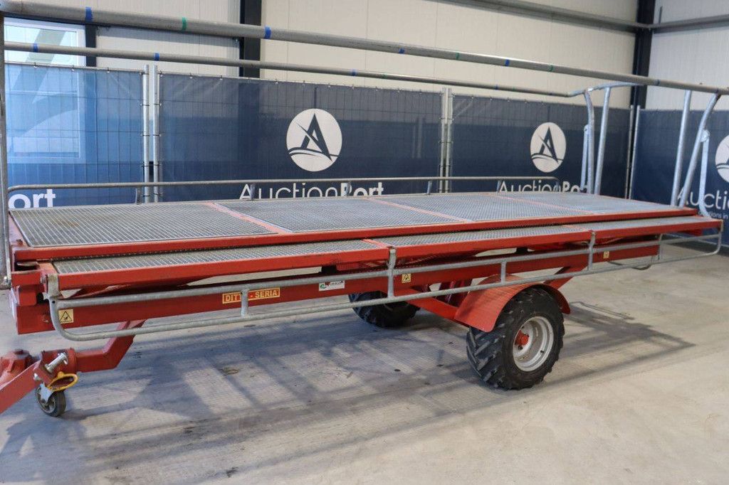 Anhängermontierte Hubarbeitsbühne Ditta-Seria DS-PI 2014