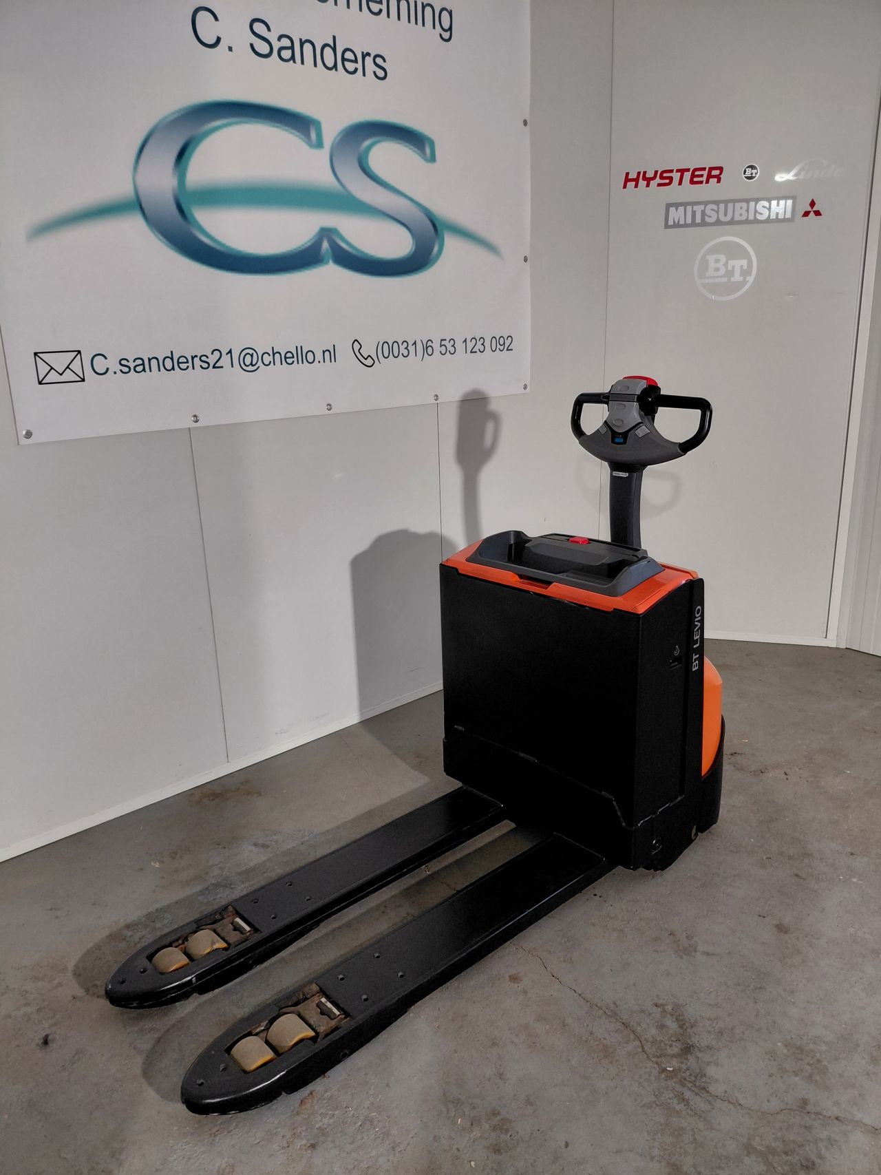 Toyota lwe 180 palletwagen