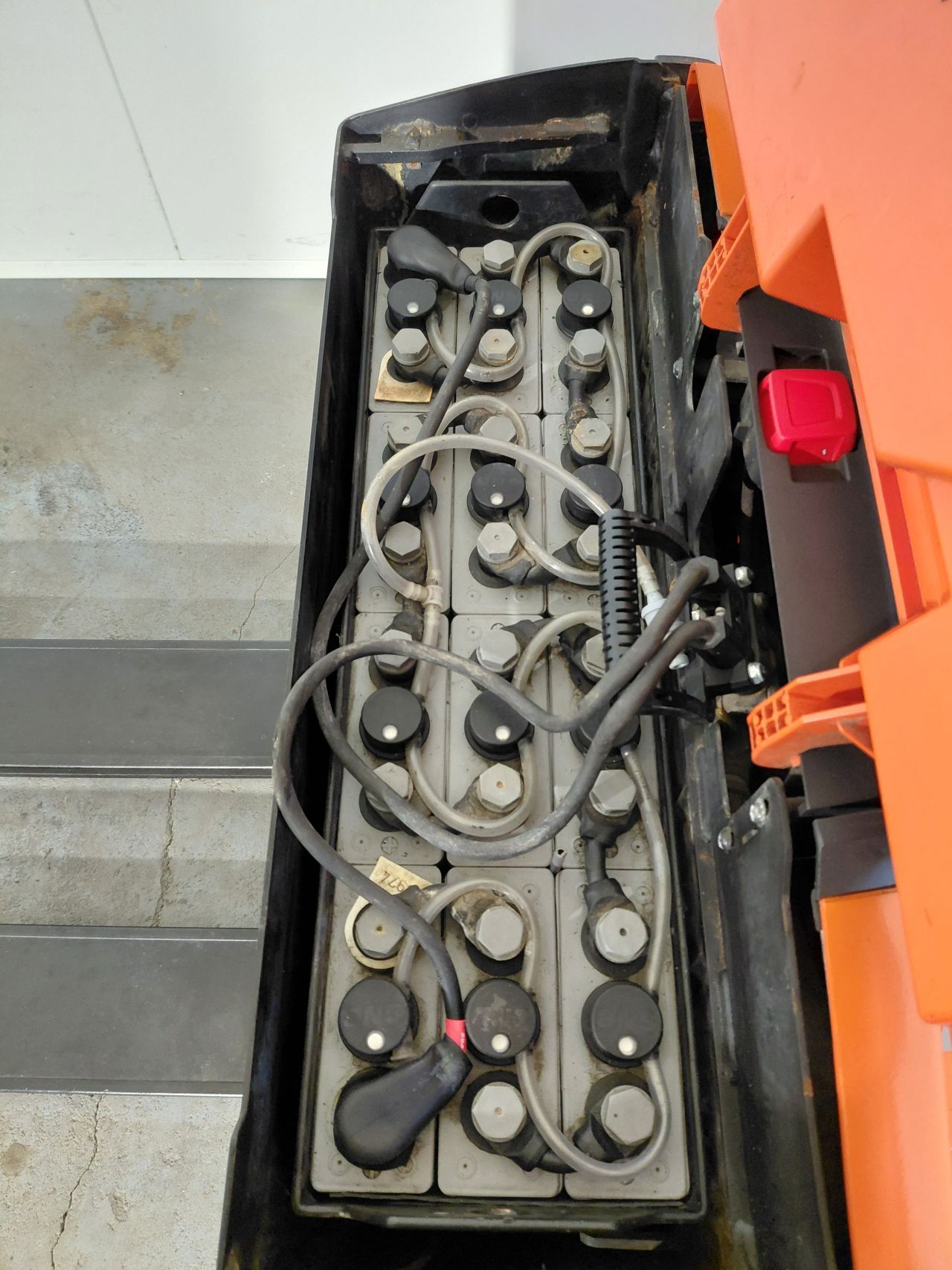 Toyota lwe 180 palletwagen