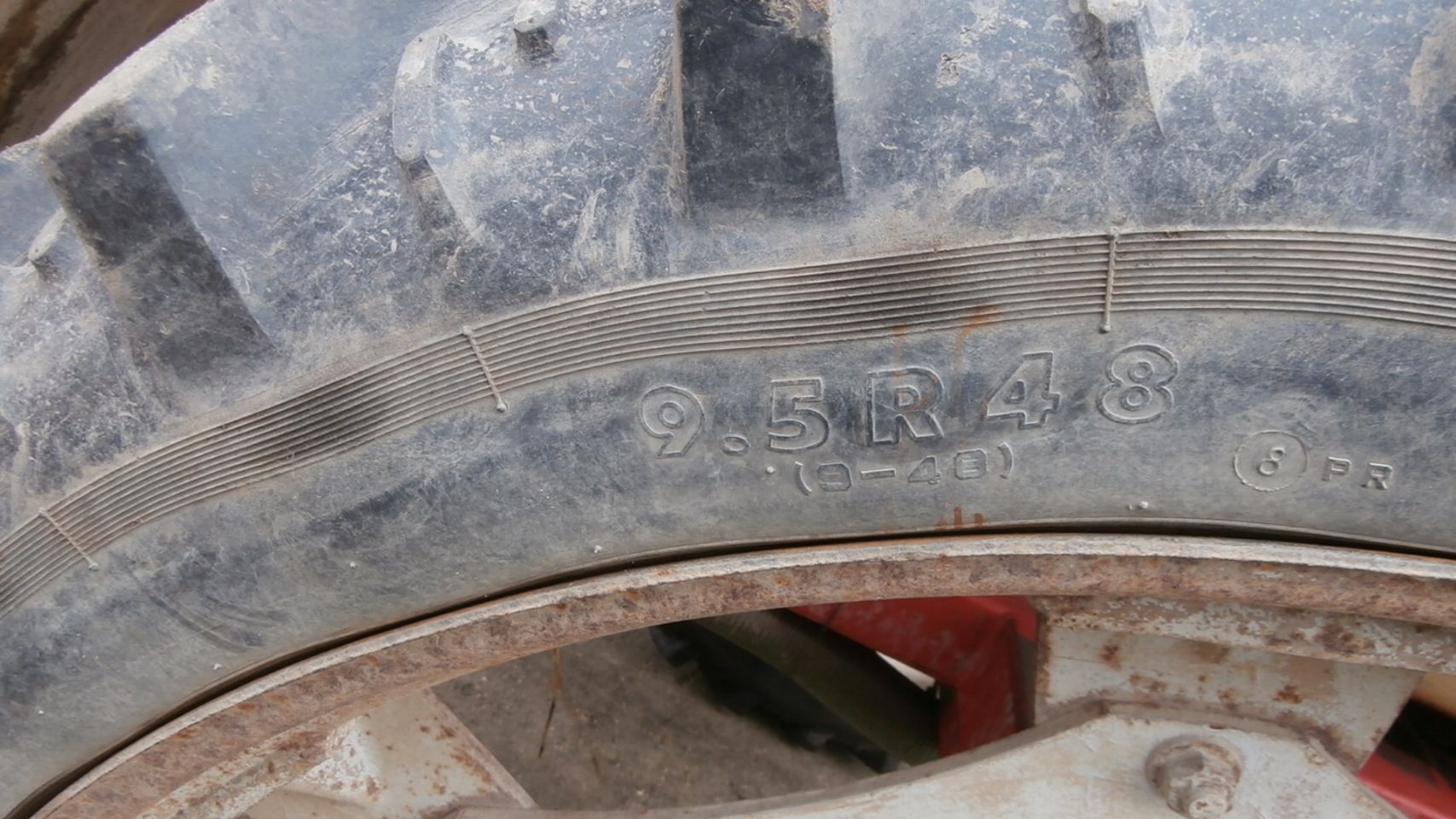 Veldspuit Cebeco zonder armen op 9,5x48 Kleber cultuurwielen€750