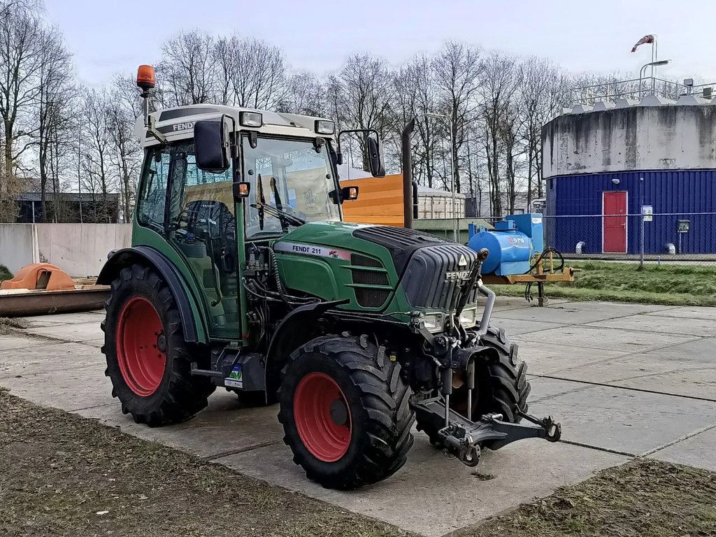 Fendt 211F Vario TMS