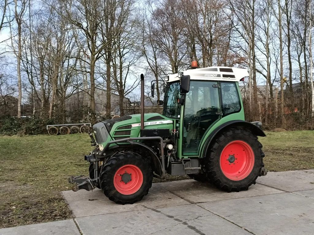 Fendt 211F Vario TMS