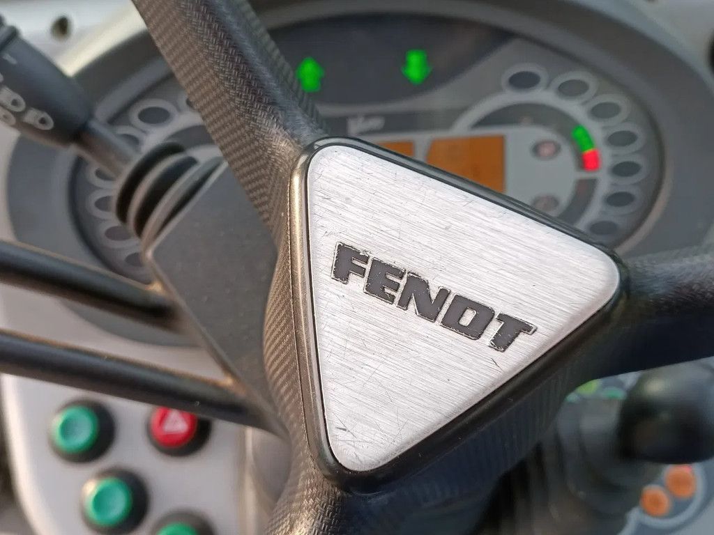 Fendt 211F Vario TMS