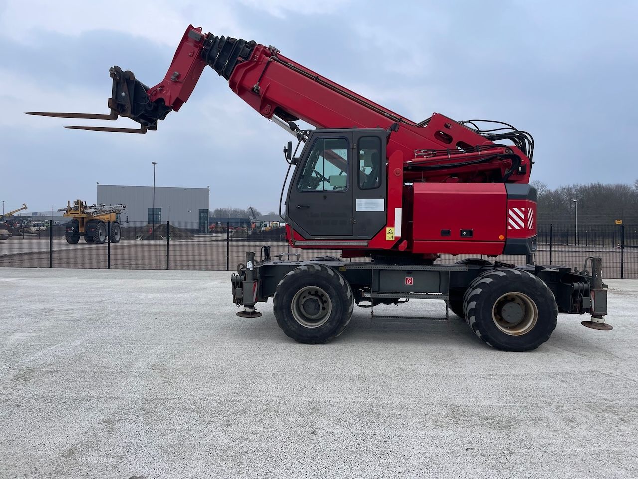 Sennebogen 608 Crane Line / Multicrane