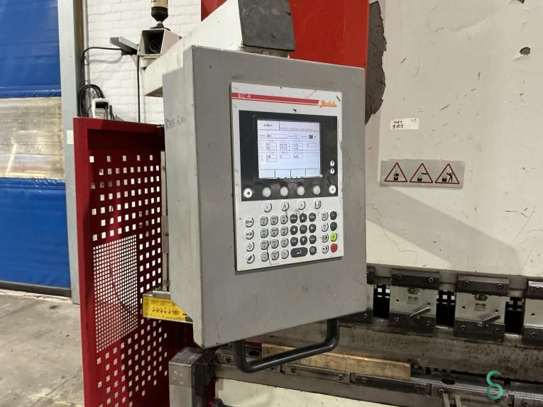 Abkantpressen Baykal APHS 3108x150 2007