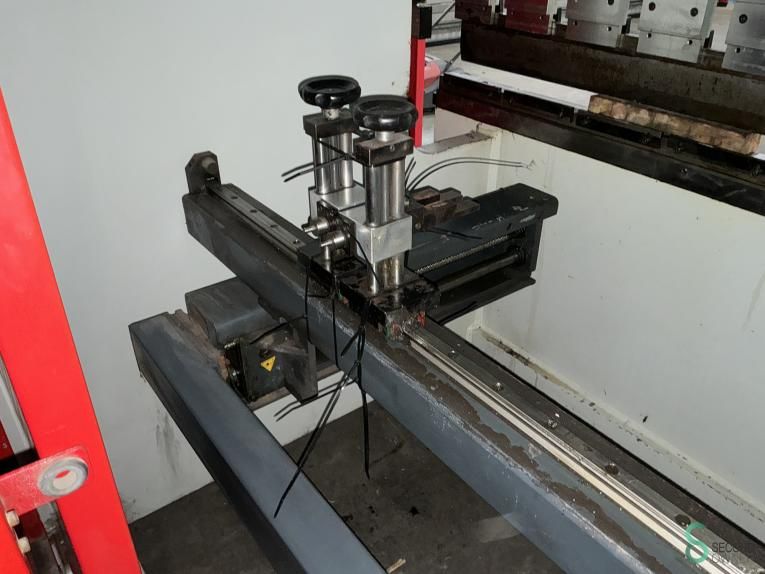 Abkantpressen Baykal APHS 3108x150 2007