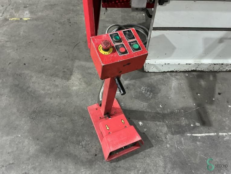 Abkantpressen Baykal APHS 3108x150 2007