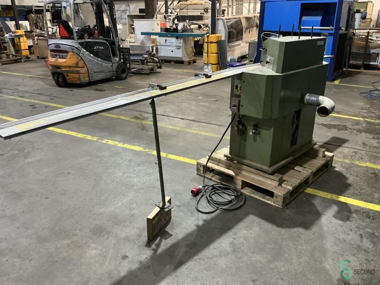 Double mitre saws Brevetti