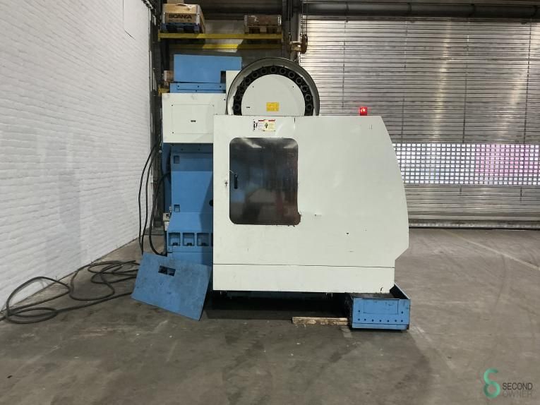 Milling machines YCM SUPERMAX YCM-V105A 1999