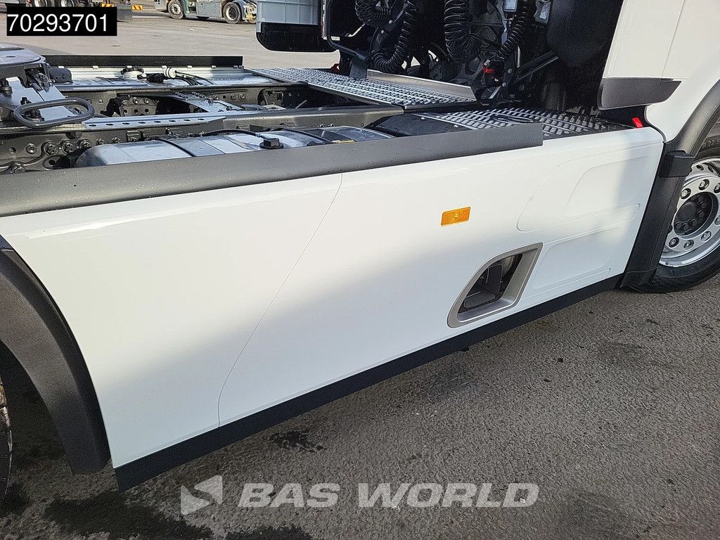 Mercedes Actros L 1848 4X2 NEW! ProCabin-Big 2x tanks Retarder Standclima Navi ACC