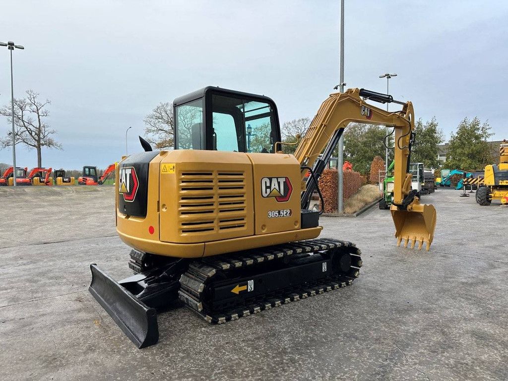 Raupenbagger Caterpillar 305.5E2 Diesel 2017