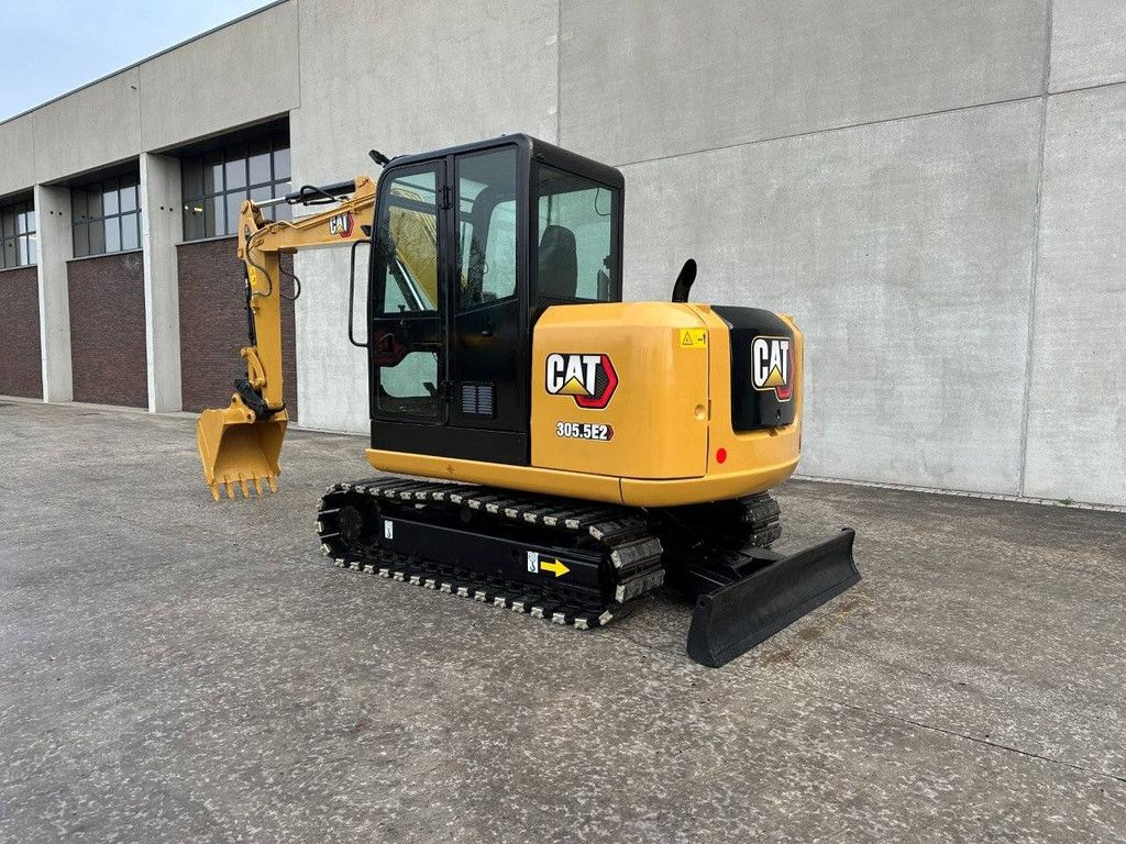 Raupenbagger Caterpillar 305.5E2 Diesel 2017