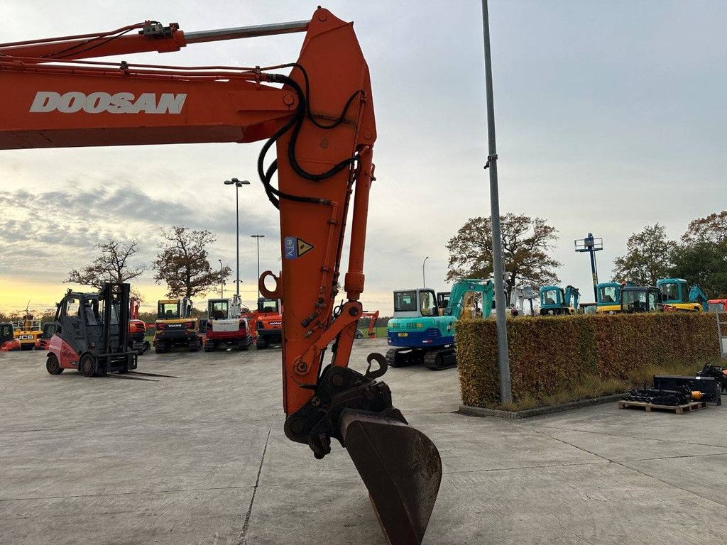 Doosan 175LC-V Diesel Crawler Excavator 2005